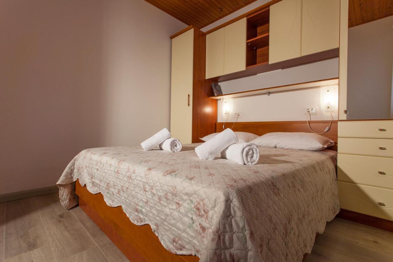Apartman Budimir Cres Exterior photo